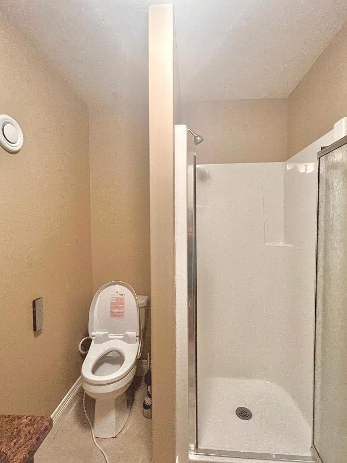 Cozy And Stylish Entire Suite In הליפקס מראה חיצוני תמונה