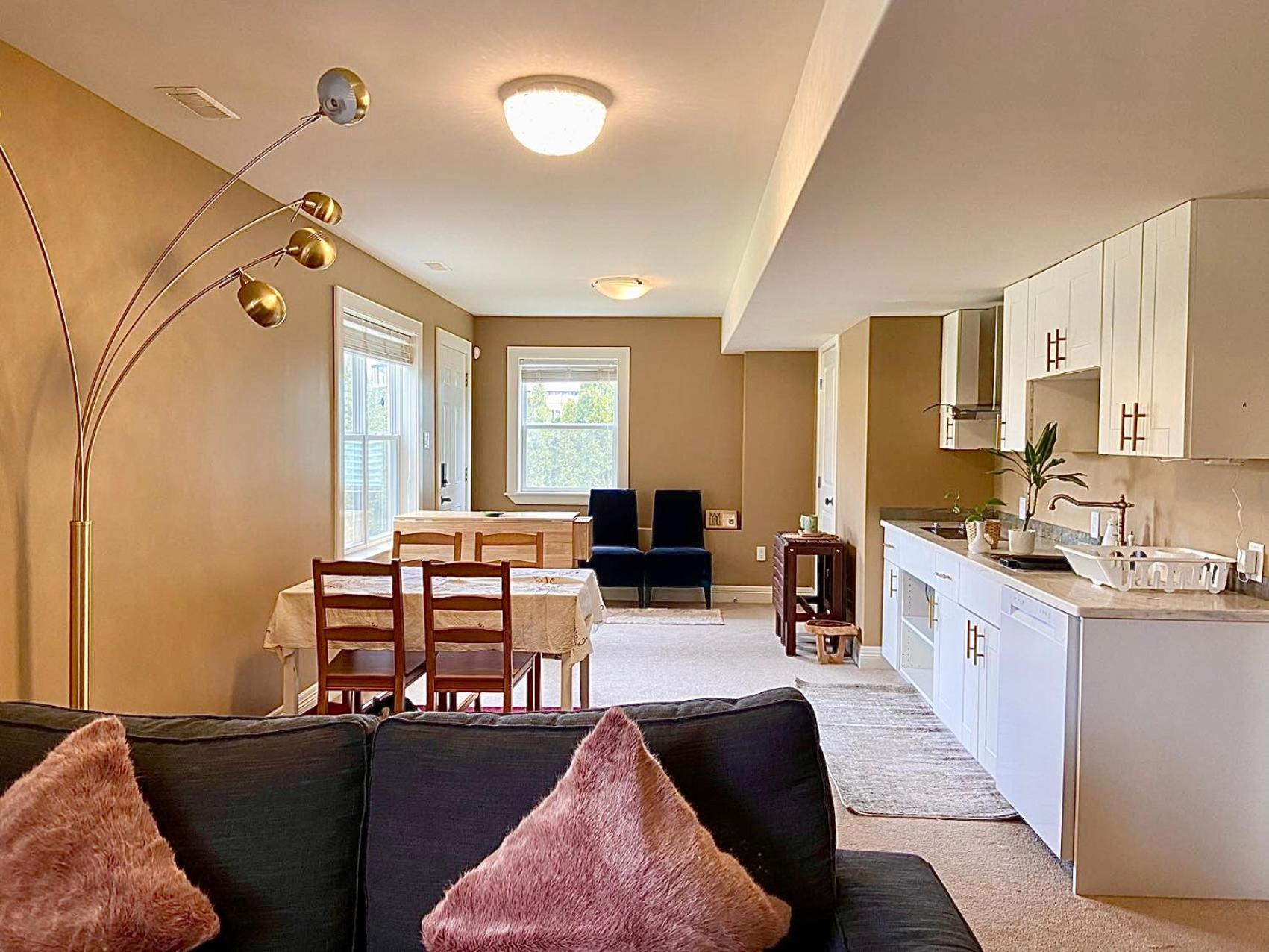 Cozy And Stylish Entire Suite In הליפקס מראה חיצוני תמונה